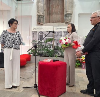 „… z książką przez życie” – pożegnanie długoletniego dyrektora Miejskiej Biblioteki Publicznej w Tarnogrodzie