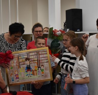 „… z książką przez życie” – pożegnanie długoletniego dyrektora Miejskiej Biblioteki Publicznej w Tarnogrodzie