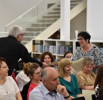„… z książką przez życie” – pożegnanie długoletniego dyrektora Miejskiej Biblioteki Publicznej w Tarnogrodzie