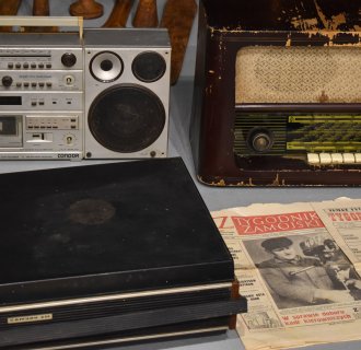 ŚWIAT PRL-U ZE ZBIORÓW IRENEUSZA SCHABA