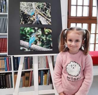 "Pszczółki" zwiedzają bibliotekę